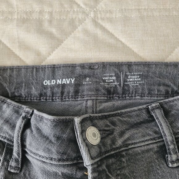 Old Navy Vintage Slim  size 2 Petite - Picture 5 of 5